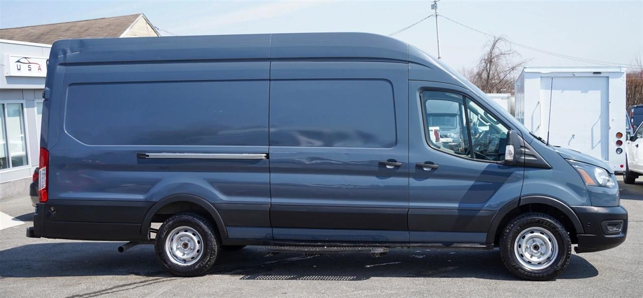 Ford Transit 250 Van High Roof w/Sliding Pass. 148-in. WB EL 2020