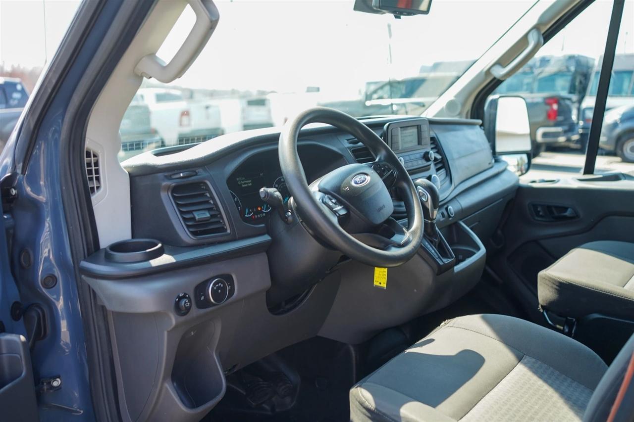 Ford Transit 250 Van High Roof w/Sliding Pass. 148-in. WB EL 2020