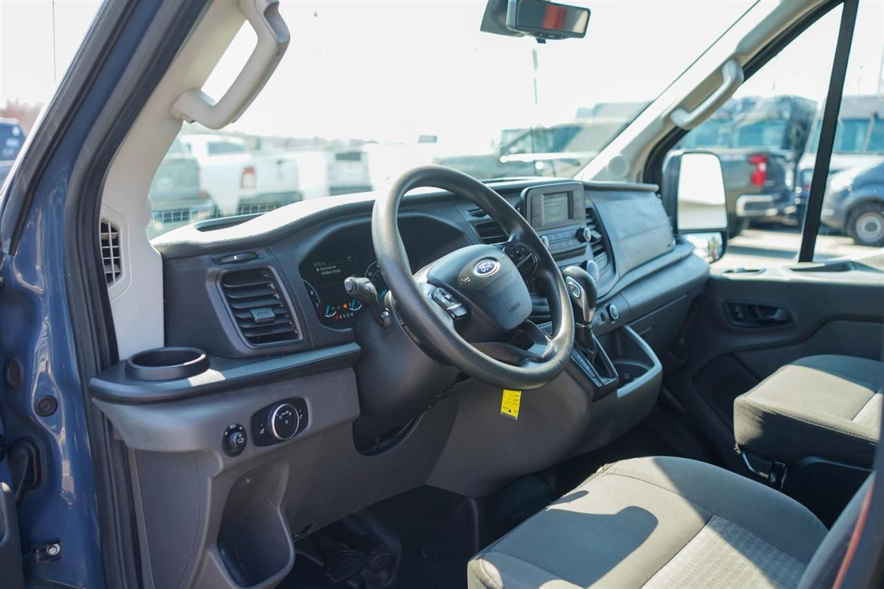 Ford Transit 250 Van High Roof w/Sliding Pass. 148-in. WB EL 2020