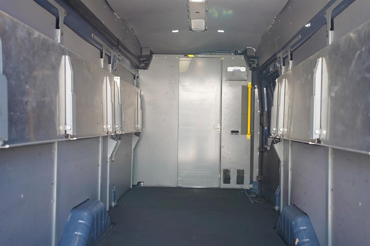 Ford Transit 250 Van High Roof w/Sliding Pass. 148-in. WB EL 2020