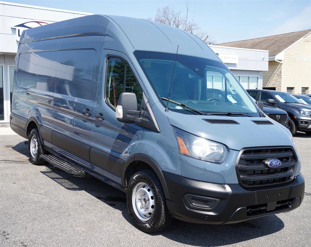 Ford Transit 250 Van High Roof w/Sliding Pass. 148-in. WB EL 2020
