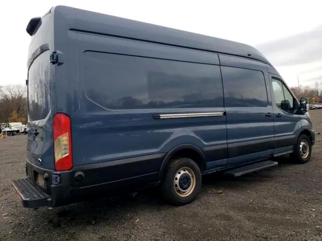 Ford Transit 250 Van High Roof w/Sliding Pass. 148-in. WB EL 2020