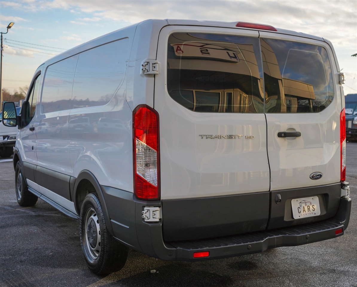 Ford Transit 150 Van Low Roof w/Sliding Pass. 130-in. WB 2018