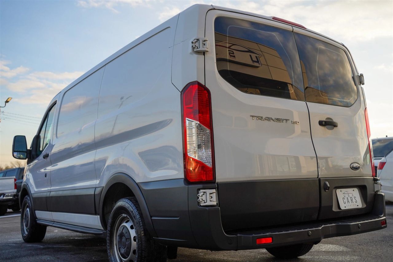 Ford Transit 150 Van Low Roof w/Sliding Pass. 130-in. WB 2018