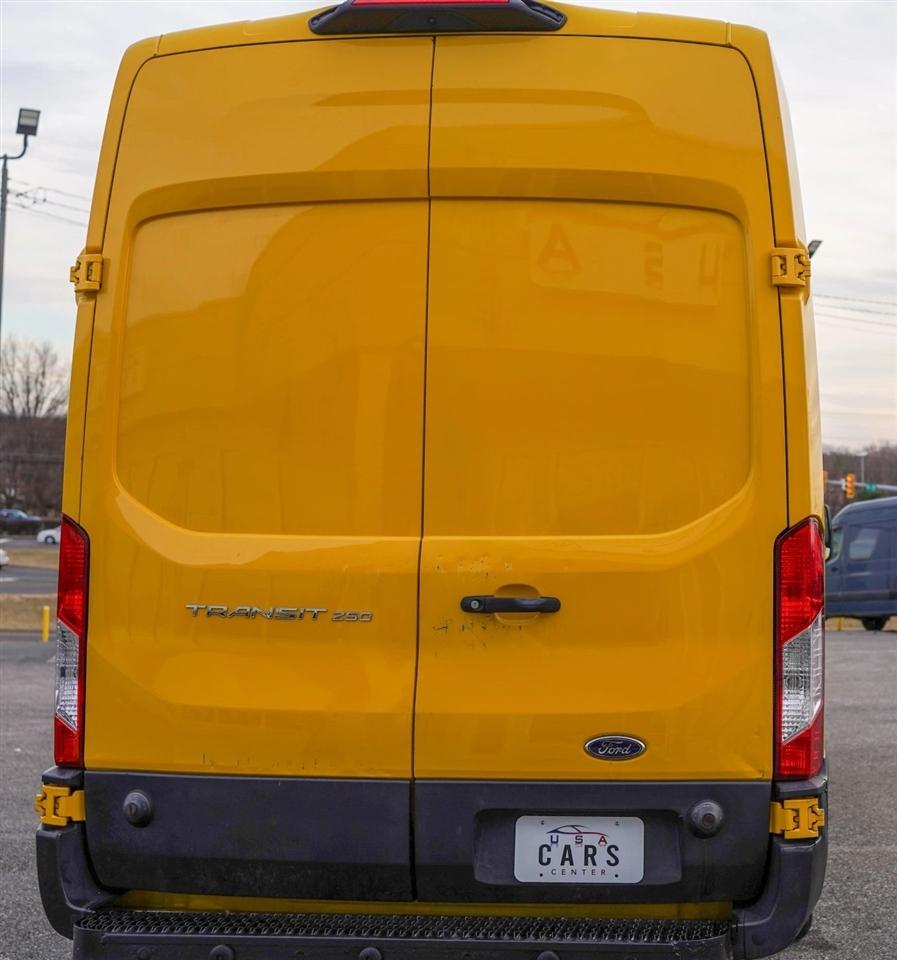 Ford Transit 250 Van High Roof w/Sliding Pass. 148-in. WB EL 2019