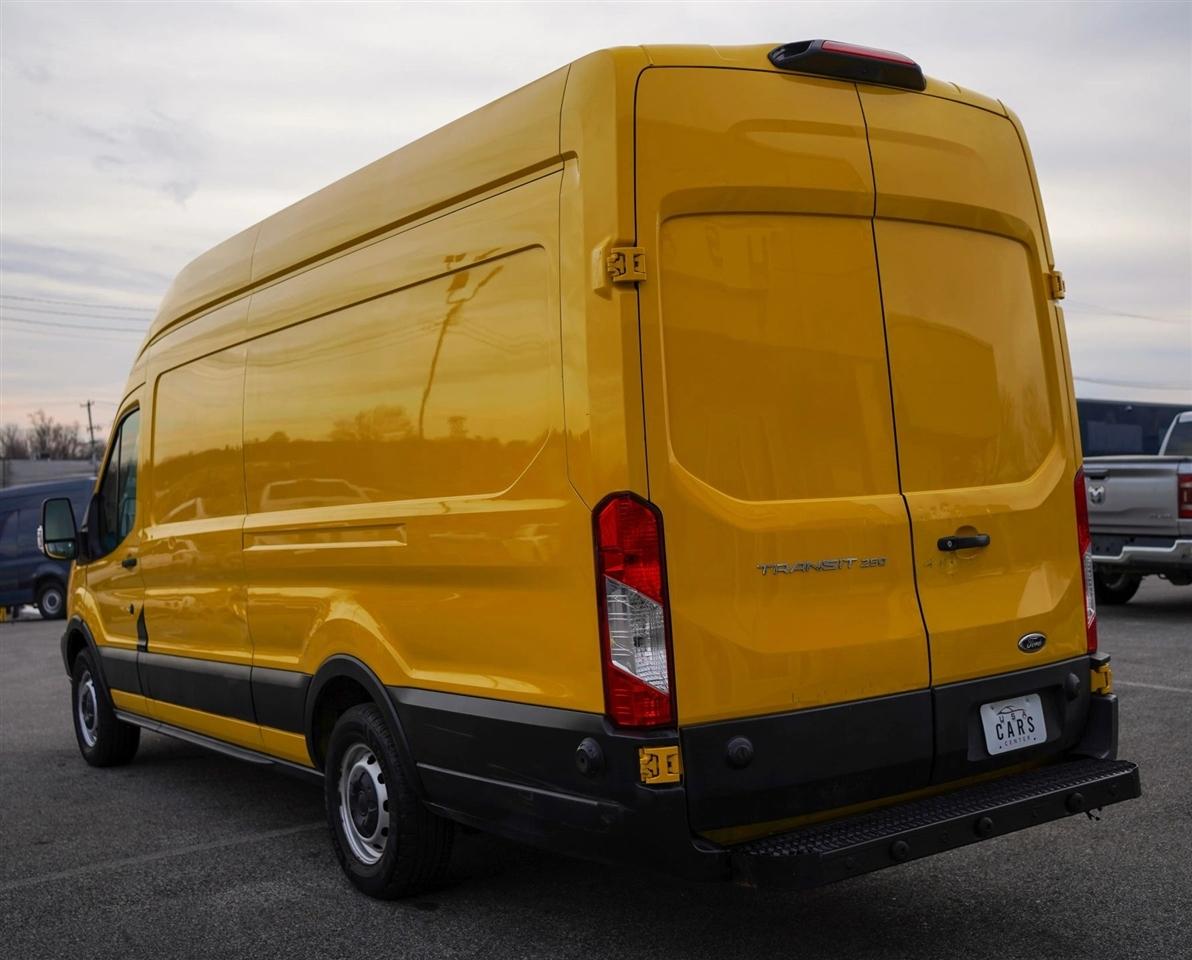 Ford Transit 250 Van High Roof w/Sliding Pass. 148-in. WB EL 2019