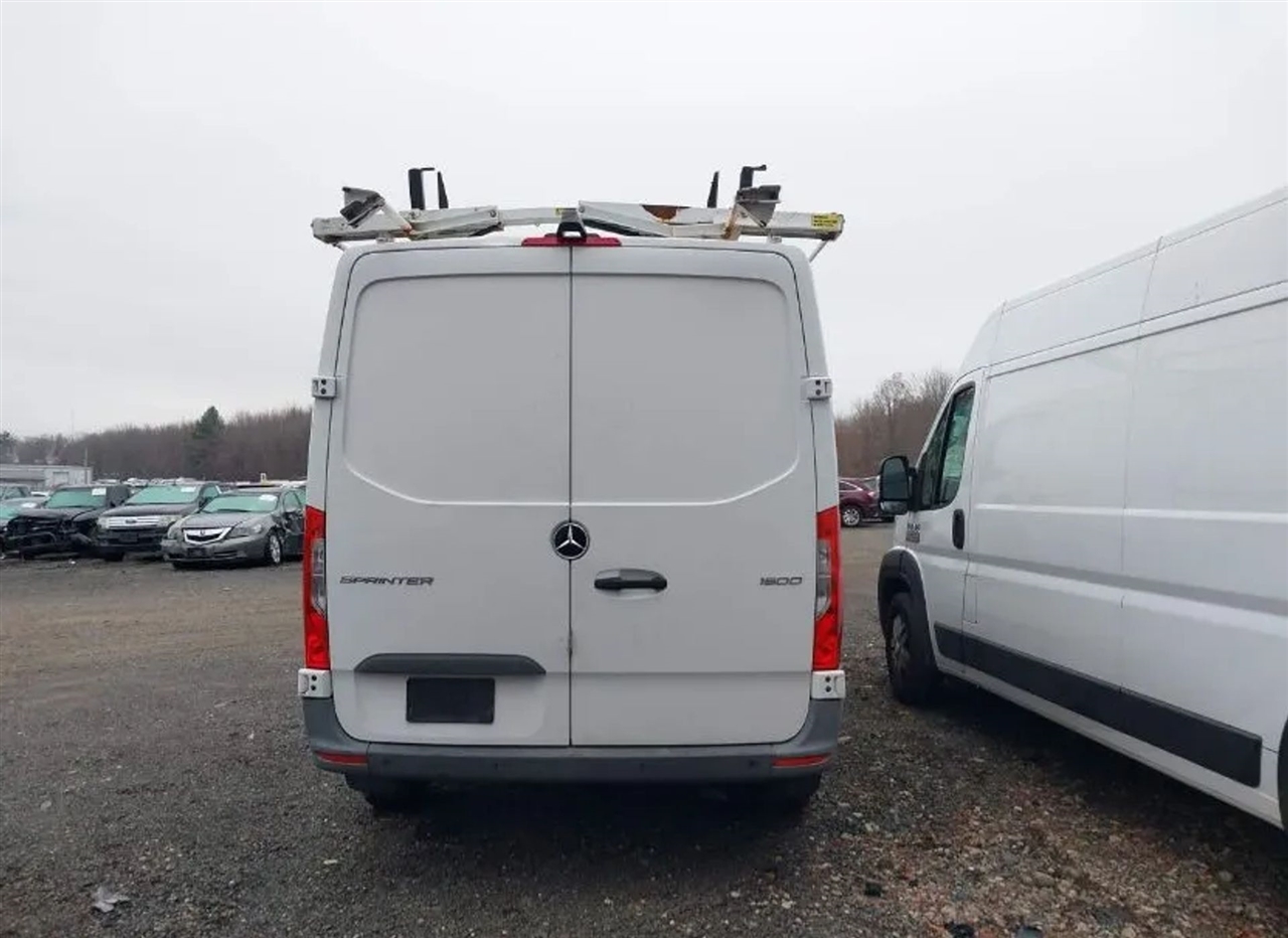 Mercedes-Benz Sprinter 2500 144-in. WB 2019