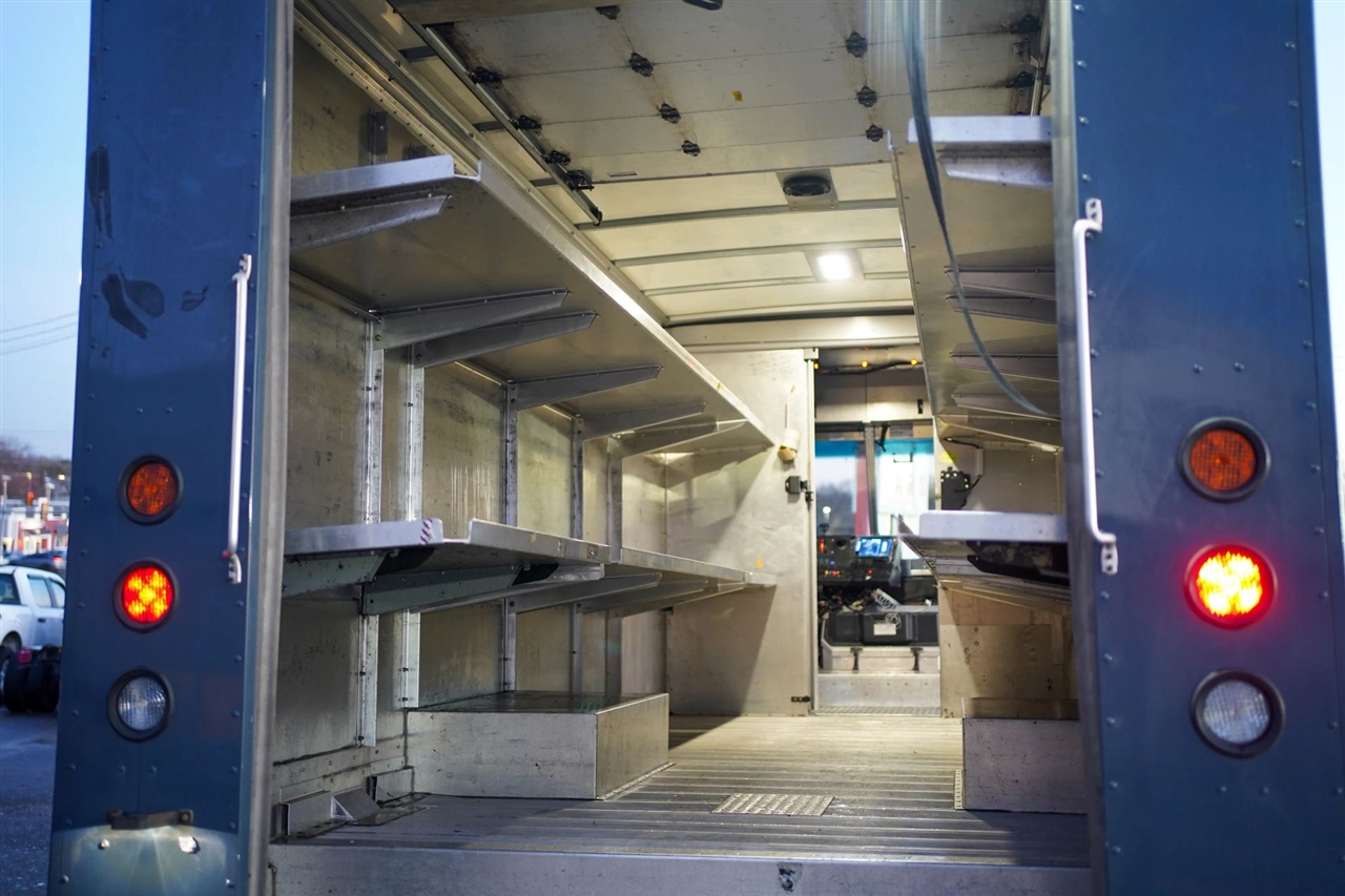 Ford Stripped Chassis  2020