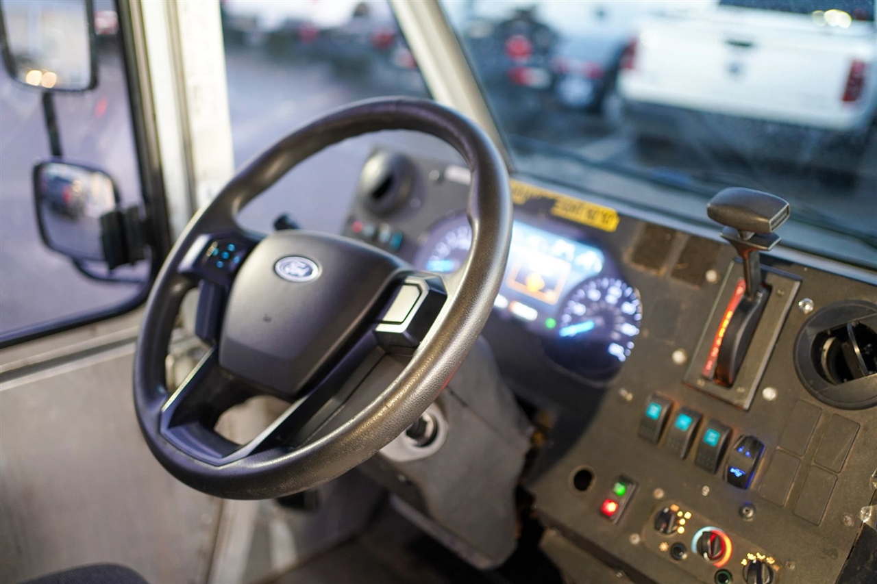 Ford Stripped Chassis  2020