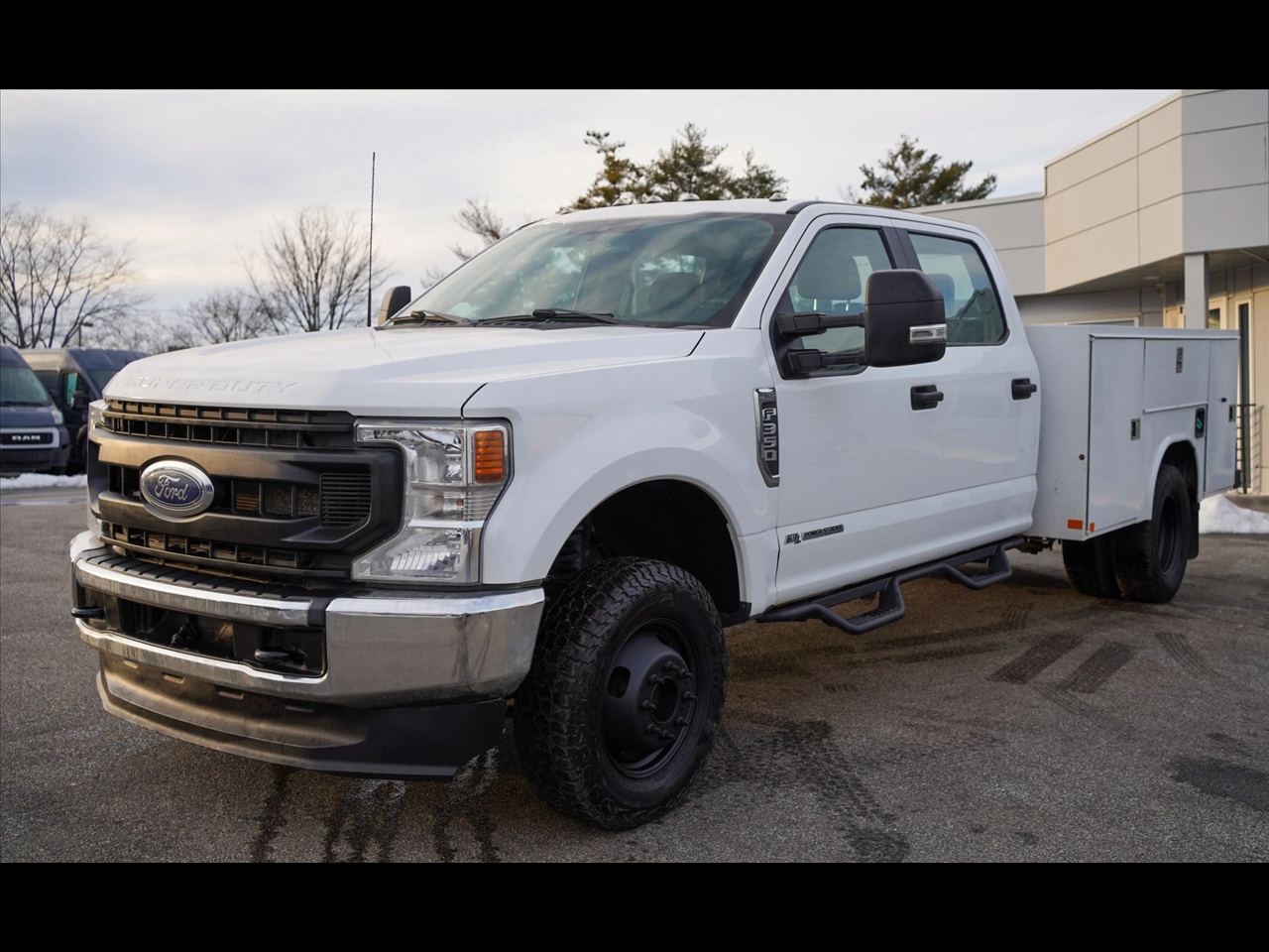 2022 Ford F-350 SD XL Crew Cab Long Bed DRW 4WD