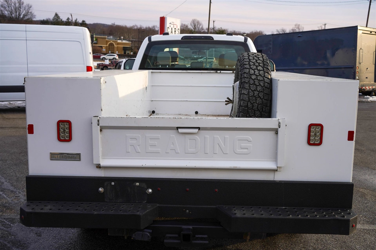 Ford F-350 SD XL Crew Cab Long Bed DRW 4WD 2022