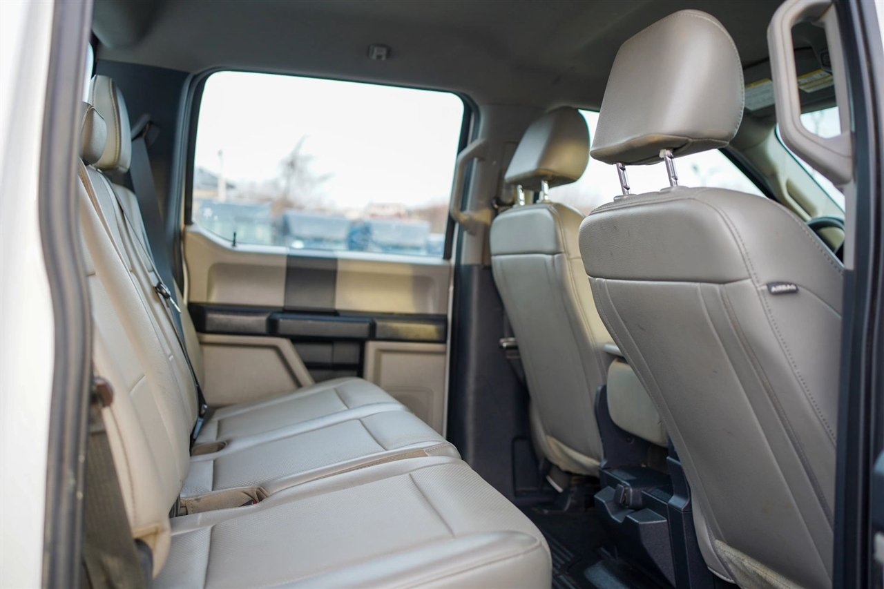 Ford F-350 SD XL Crew Cab Long Bed DRW 4WD 2022