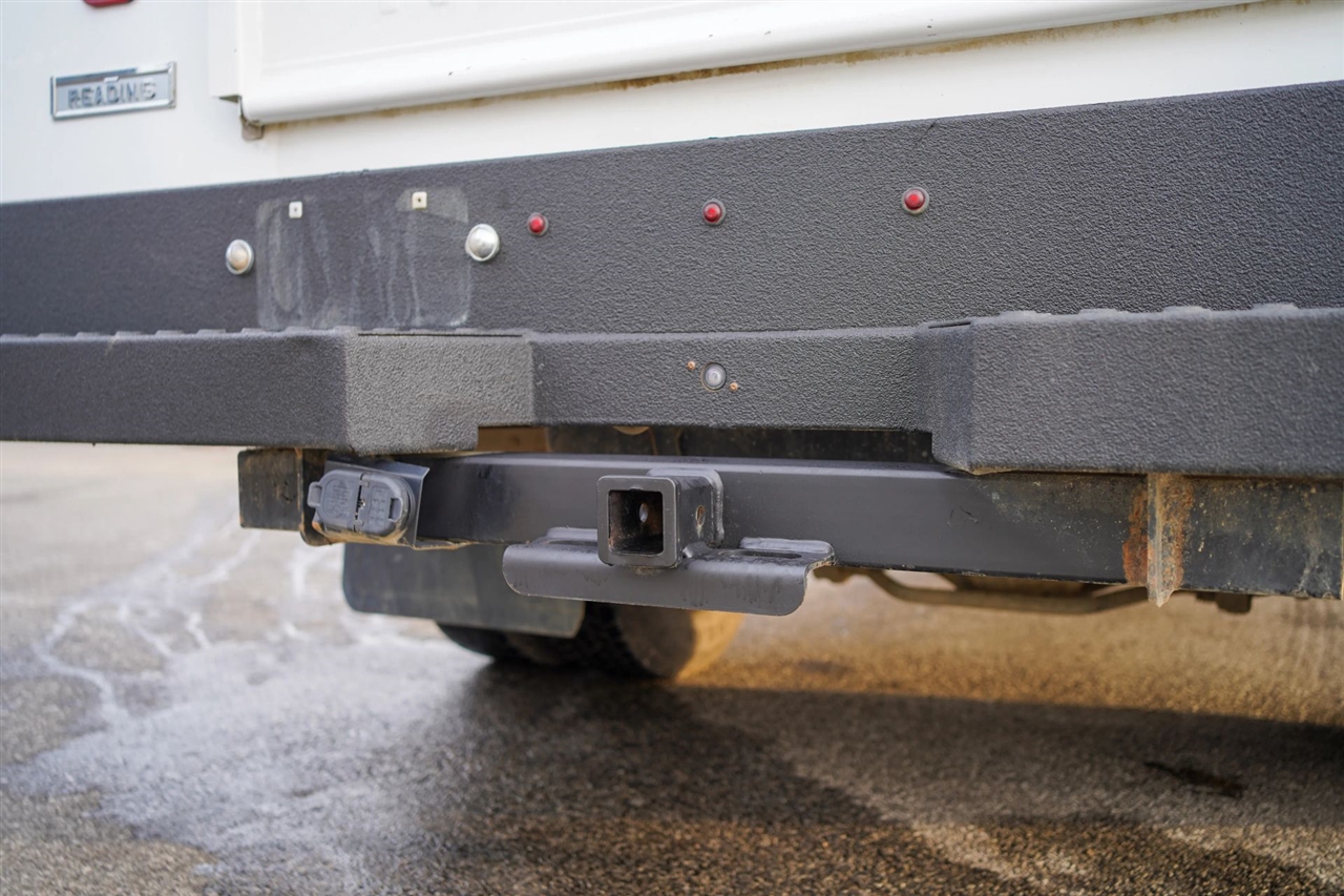 Ford F-350 SD XL Crew Cab Long Bed DRW 4WD 2022