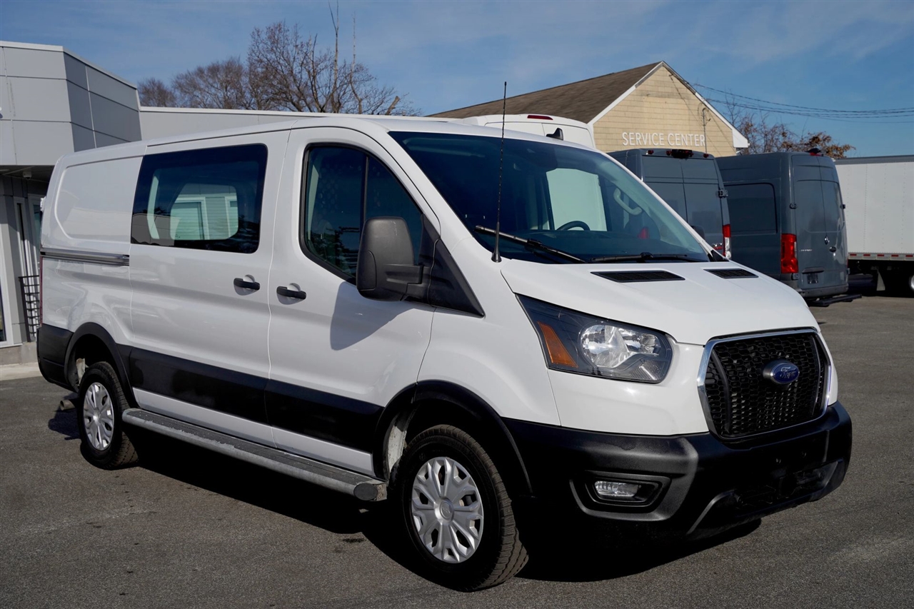 Ford Transit 250 Van 2023