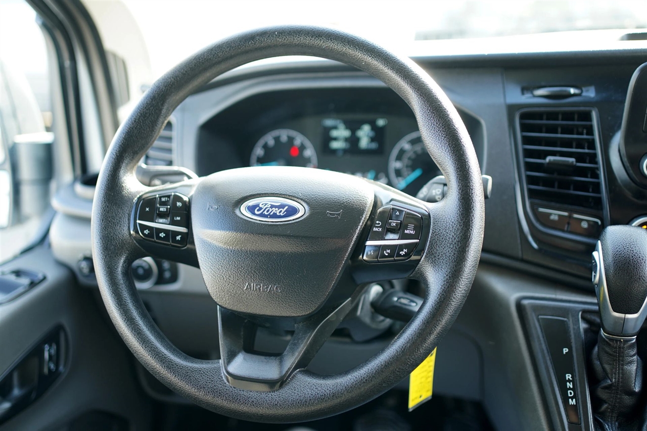 Ford Transit 250 Van 2023