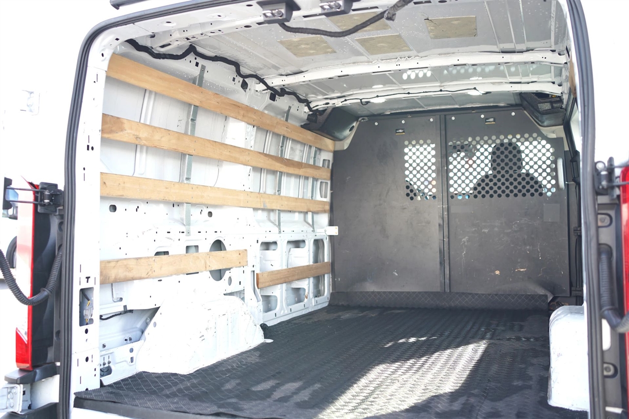 Ford Transit 250 Van 2023