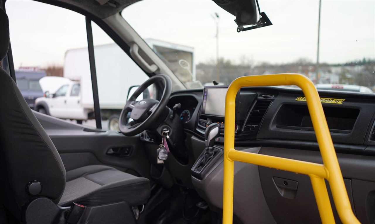 Ford Transit T-350 HD DRW 2021