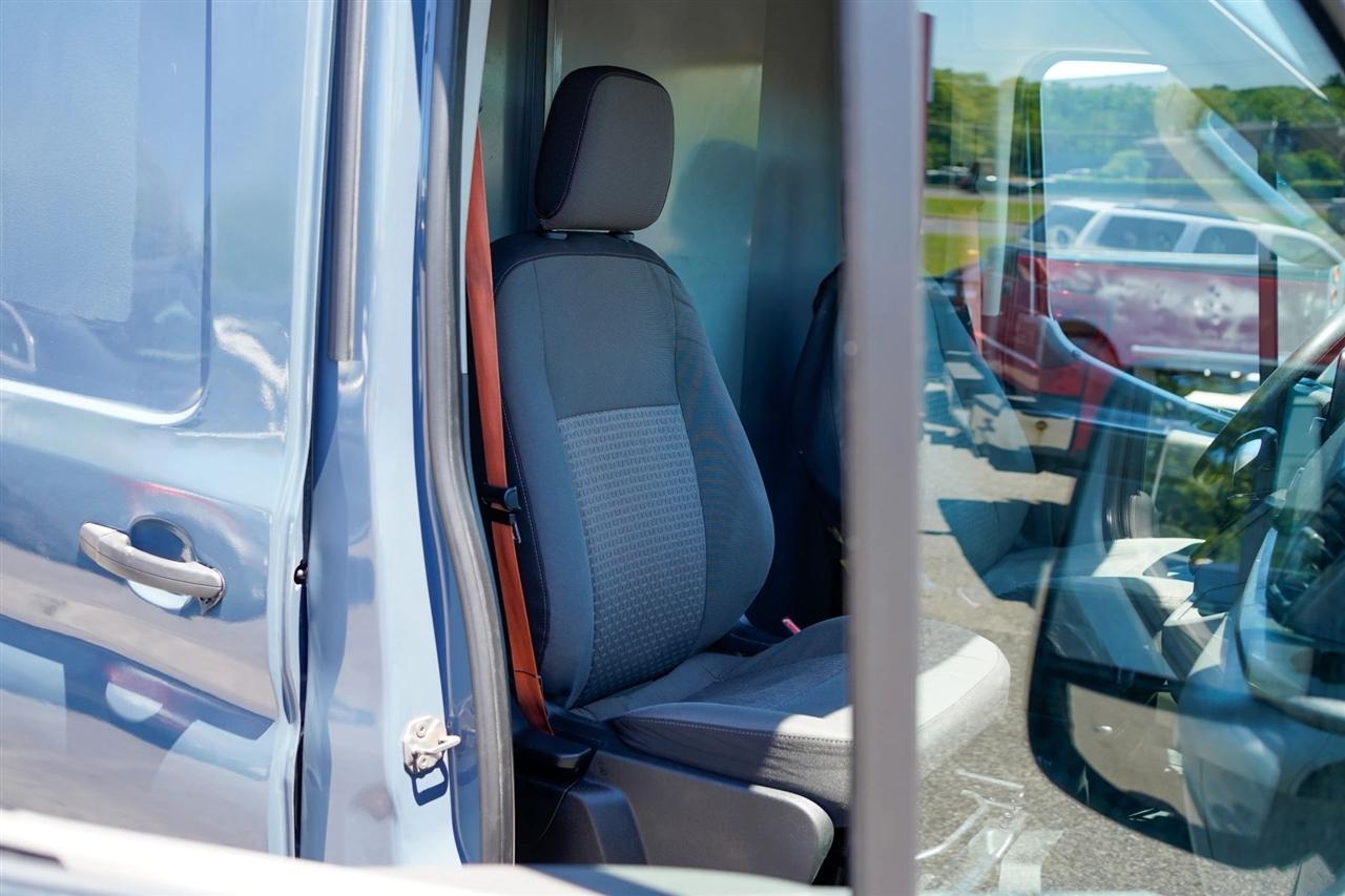 Ford Transit 250 Van High Roof w/Sliding Pass. 148-in. WB EL 2020