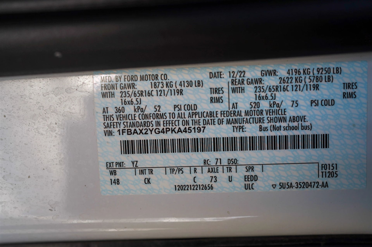 Ford Transit 350 Wagon Low Roof XLT w/Sliding Pass. 148-in. WB 2023