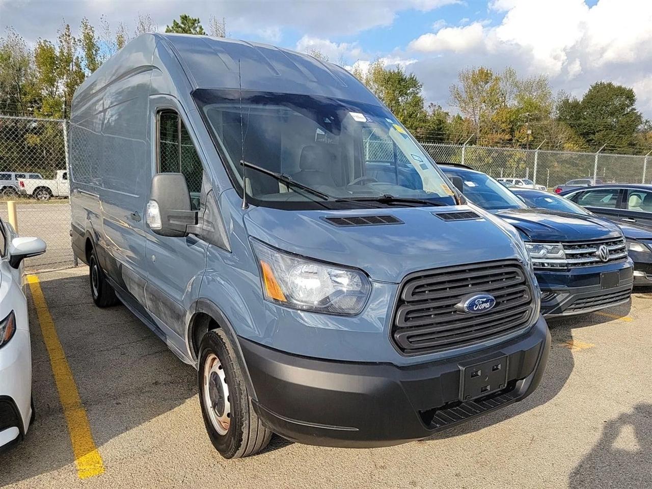 Ford Transit 250 Van High Roof w/Sliding Pass. 148-in. WB EL 2019