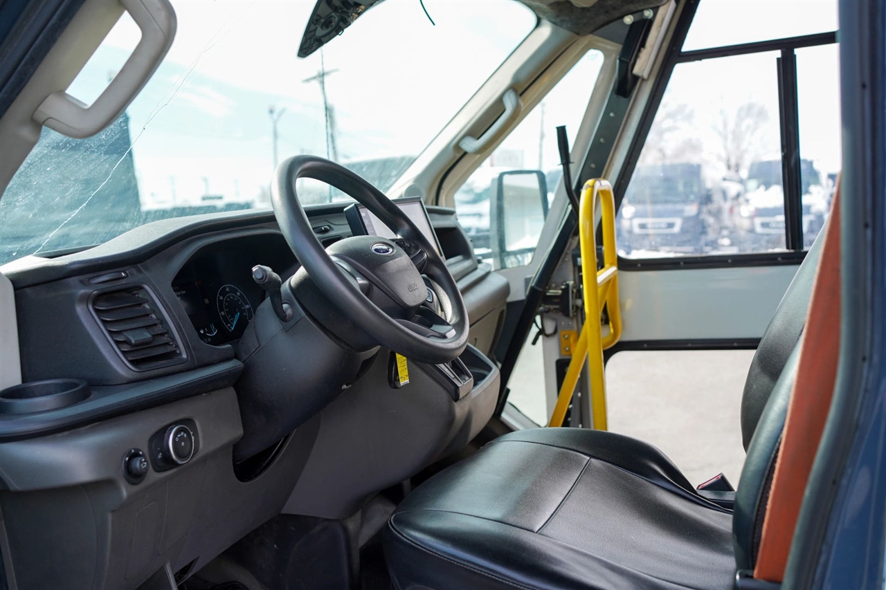 Ford Transit T-350 HD DRW 2021