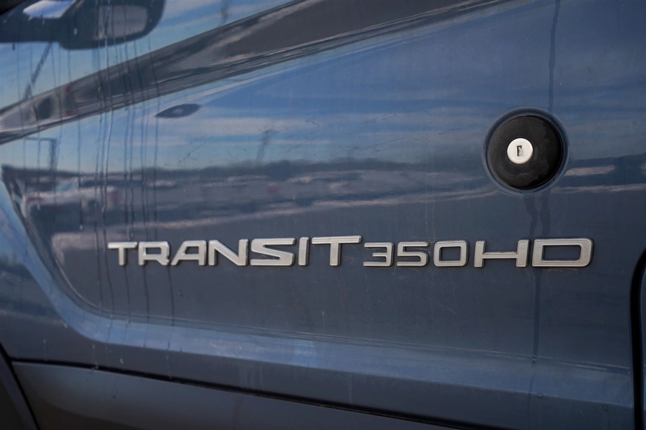 Ford Transit T-350 HD DRW 2021