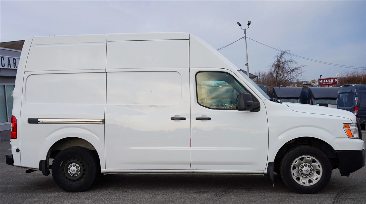 Nissan NV Cargo 2500 HD SV V6 High Roof 2020