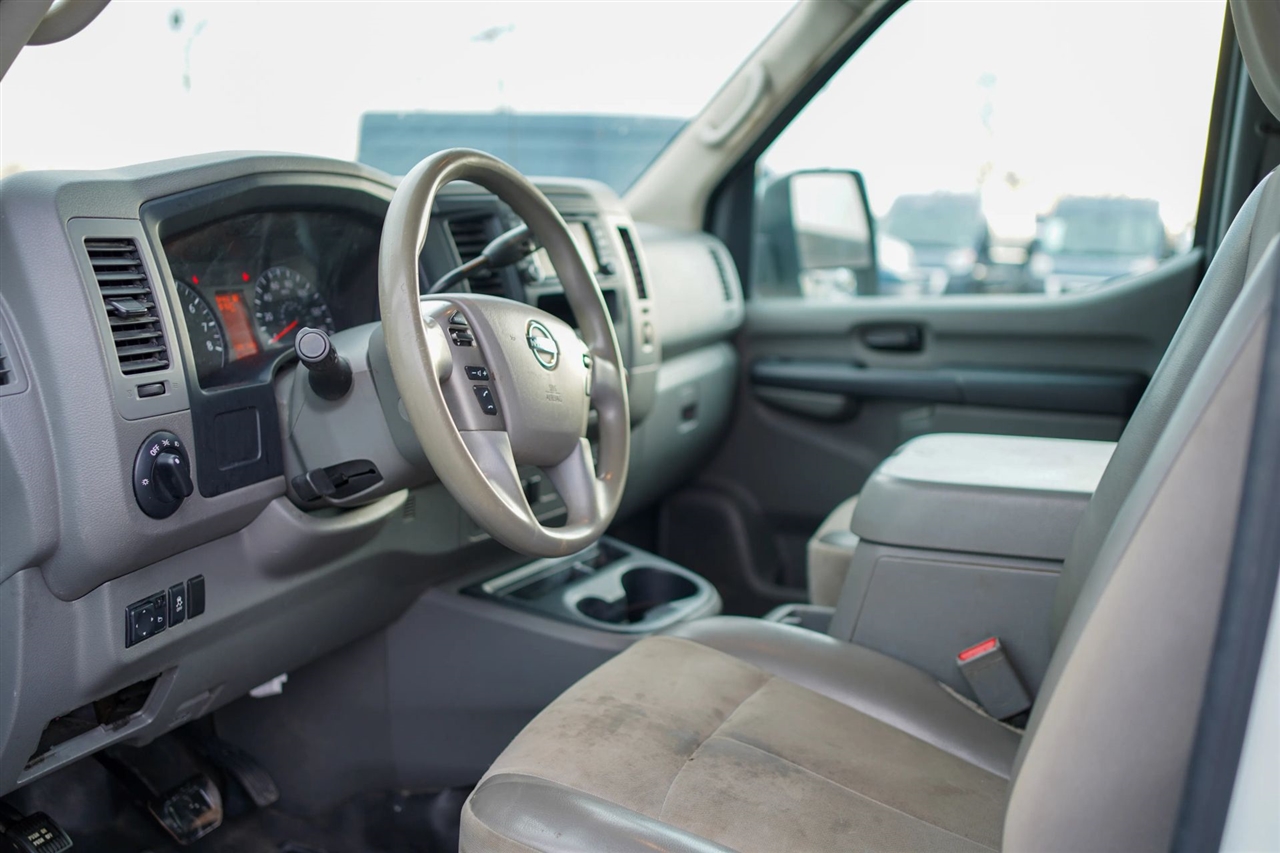 Nissan NV Cargo 2500 HD SV V6 High Roof 2020