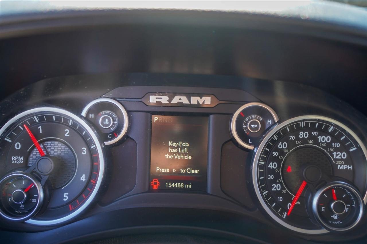 RAM 3500 Crew Cab 4WD DRW 2022