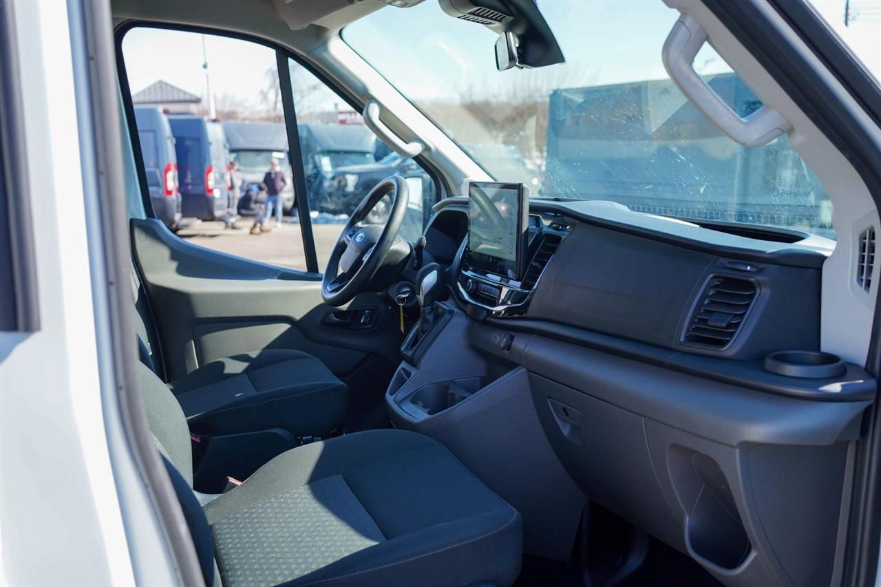 Ford Transit 350 Wagon Med. Roof XL w/Sliding Pass. 148-in. WB 2023