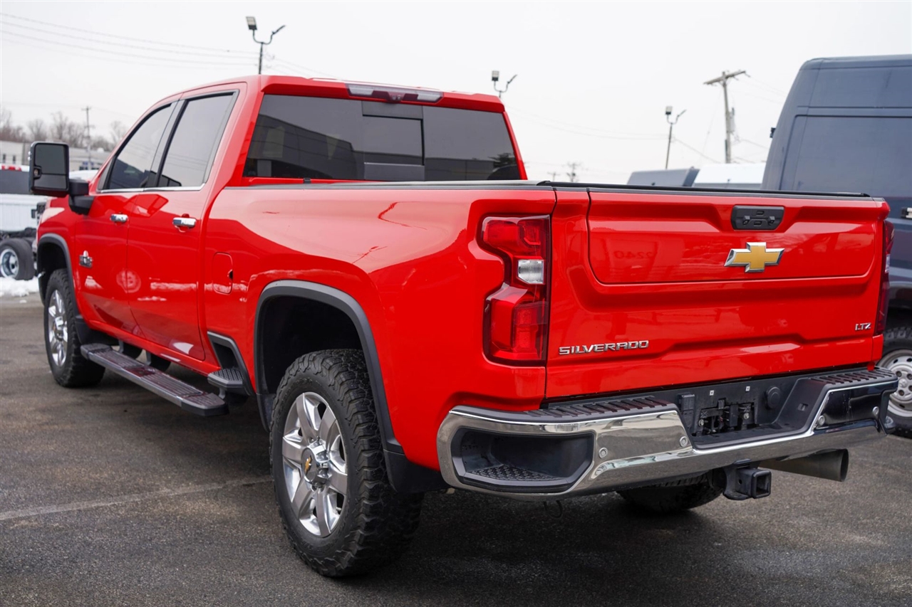 Chevrolet Silverado 2500HD LTZ Crew Cab Long Box 4WD 2022