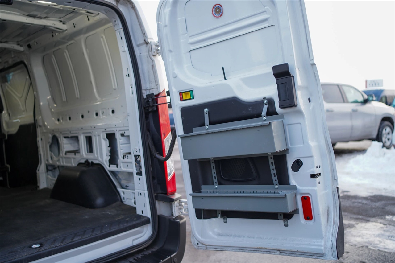 Ford Transit 150 Van Low Roof w/Sliding Pass. 130-in. WB 2020