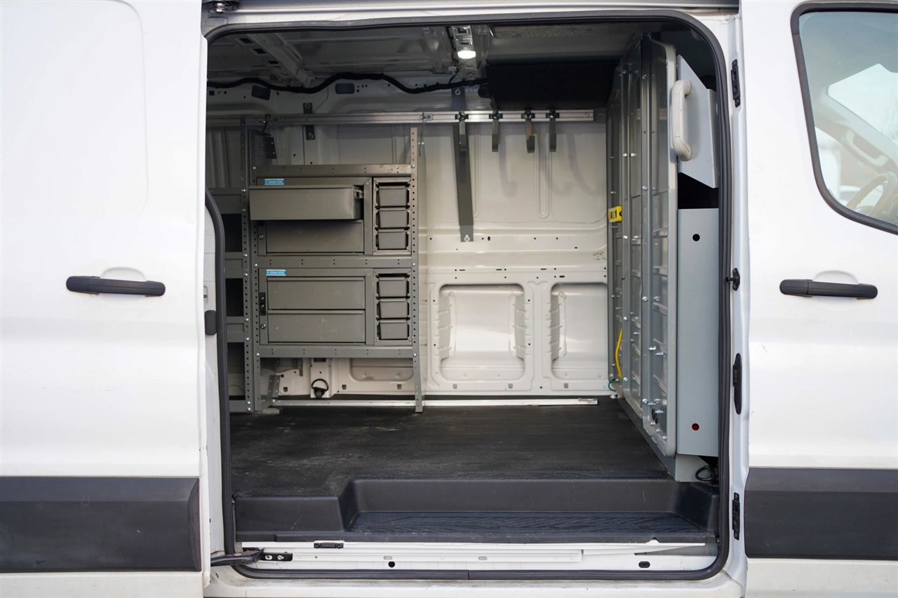 Ford Transit 150 Van Low Roof w/Sliding Pass. 130-in. WB 2020