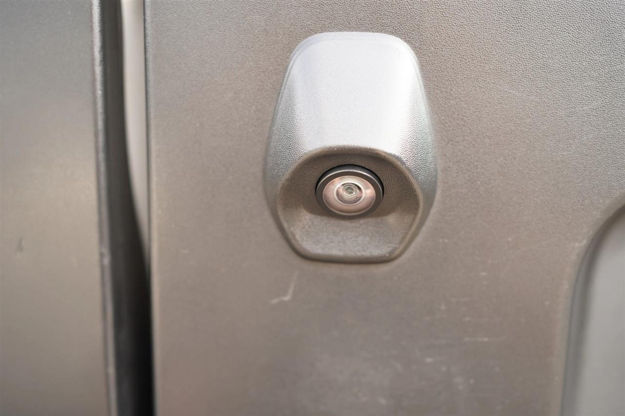 Ford Transit 150 Van Low Roof w/Sliding Pass. 130-in. WB 2020