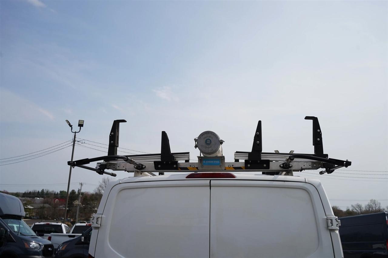 Ford Transit 150 Van Low Roof w/Sliding Pass. 130-in. WB 2020