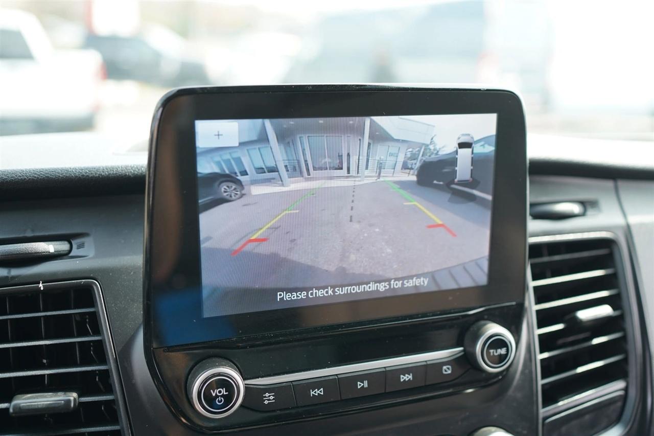 Ford Transit 150 Van Low Roof w/Sliding Pass. 130-in. WB 2020