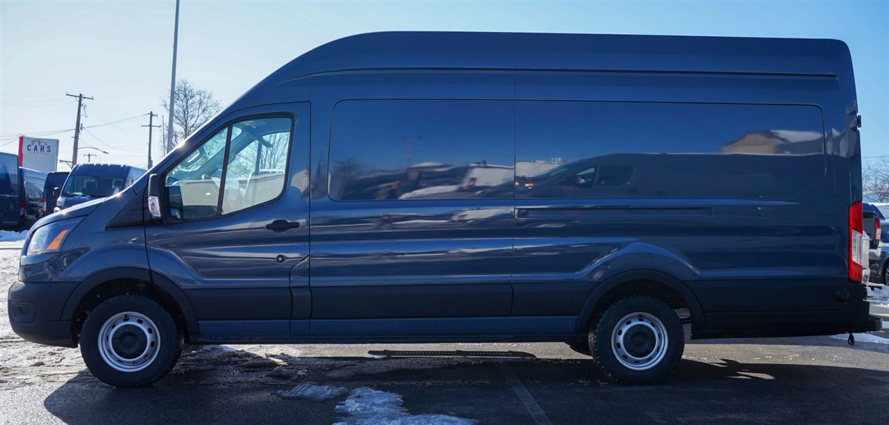 Ford Transit 250 Van High Roof w/Sliding Pass. 148-in. WB EL 2020