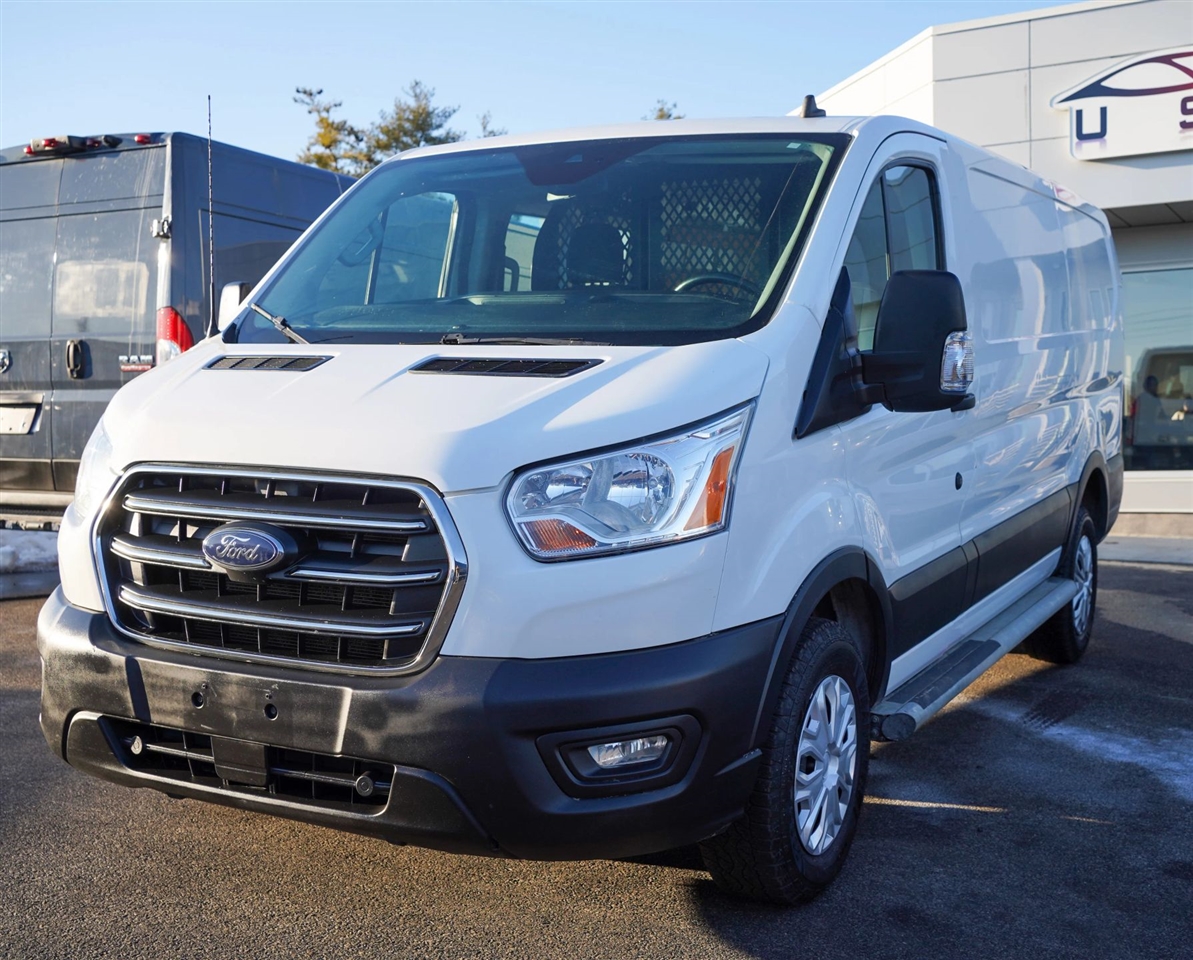Ford Transit 250 Van Low Roof w/Sliding Pass. 130-in. WB 2020