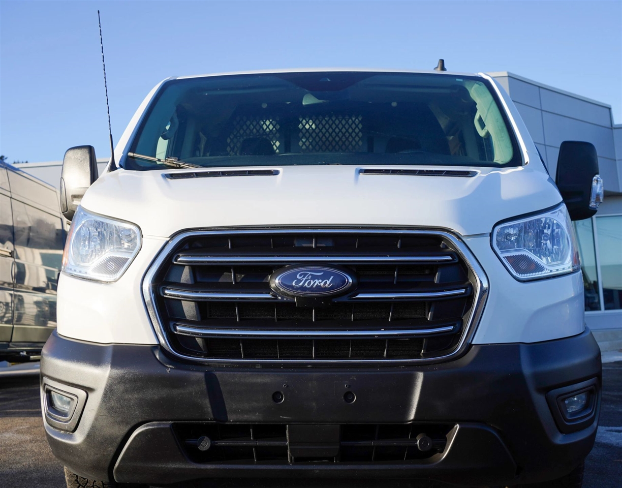 Ford Transit 250 Van Low Roof w/Sliding Pass. 130-in. WB 2020