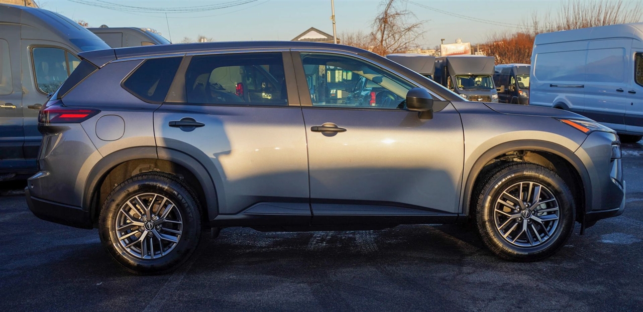 Nissan Rogue S AWD 2024