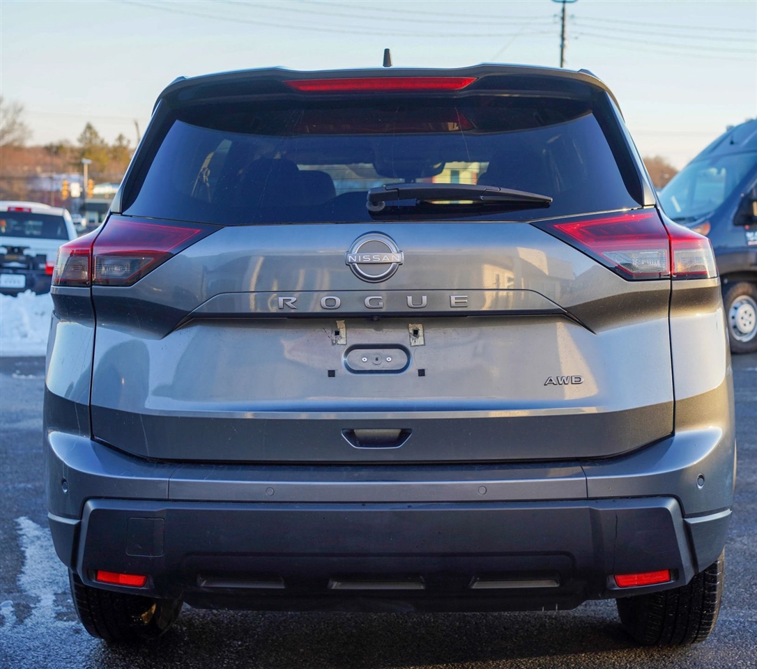 Nissan Rogue S AWD 2024