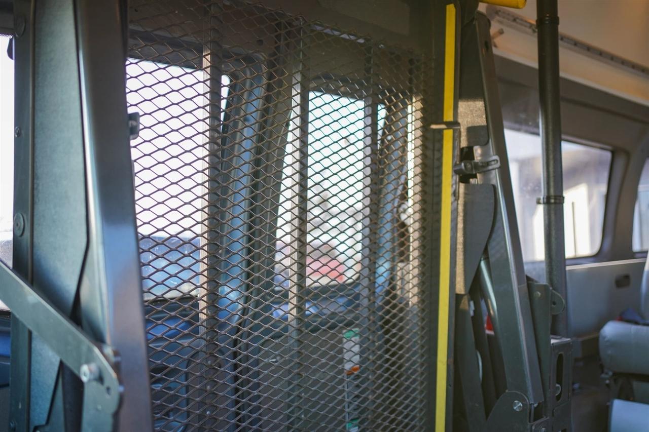 Ford Econoline E-350 Super Duty Extended 2014