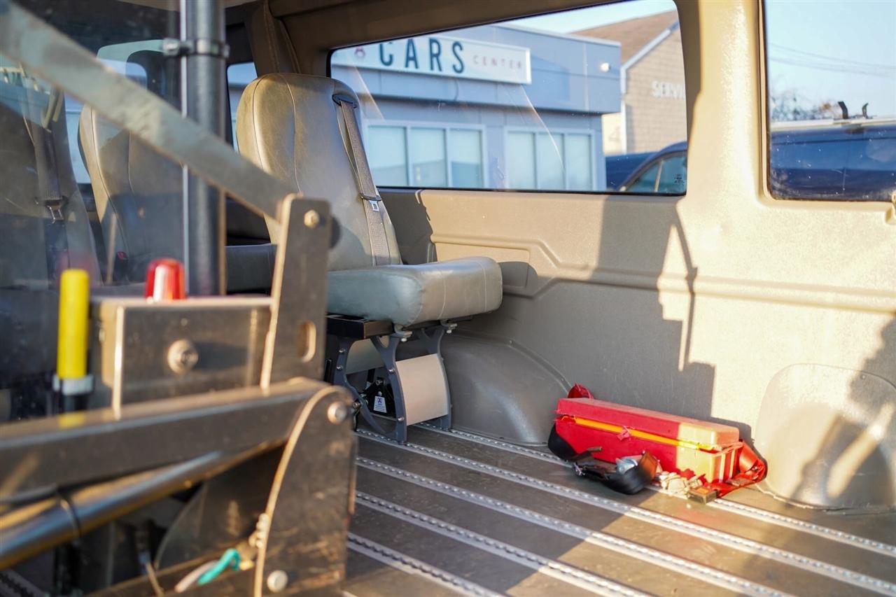 Ford Econoline E-350 Super Duty Extended 2014