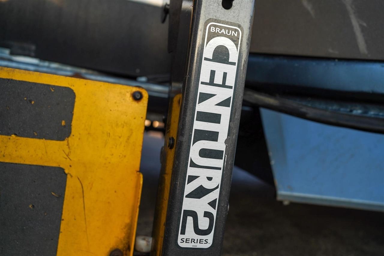 Ford Econoline E-350 Super Duty Extended 2014