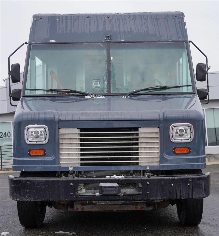 Ford Stripped Chassis  2020