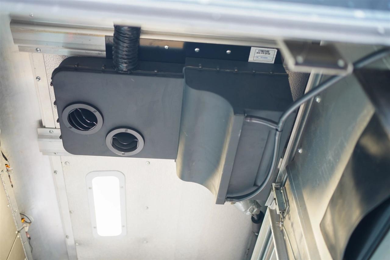 Ford Stripped Chassis  2020