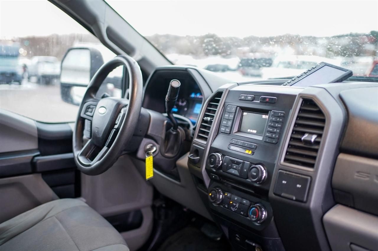 Ford F-450 SD Regular Cab DRW 2WD 2017