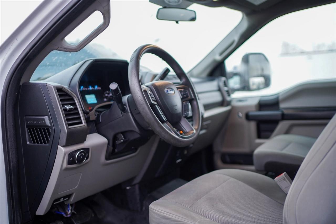 Ford F-450 SD Regular Cab DRW 2WD 2017