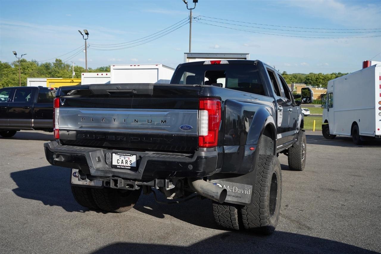 Ford F-350 SD Lariat Crew Cab Long Bed DRW 4WD 2018