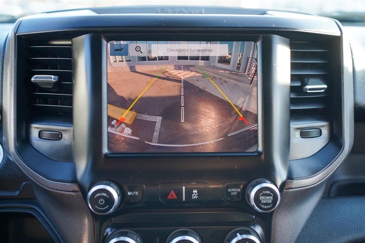 RAM 3500 Tradesman Crew Cab 4WD DRW 2022